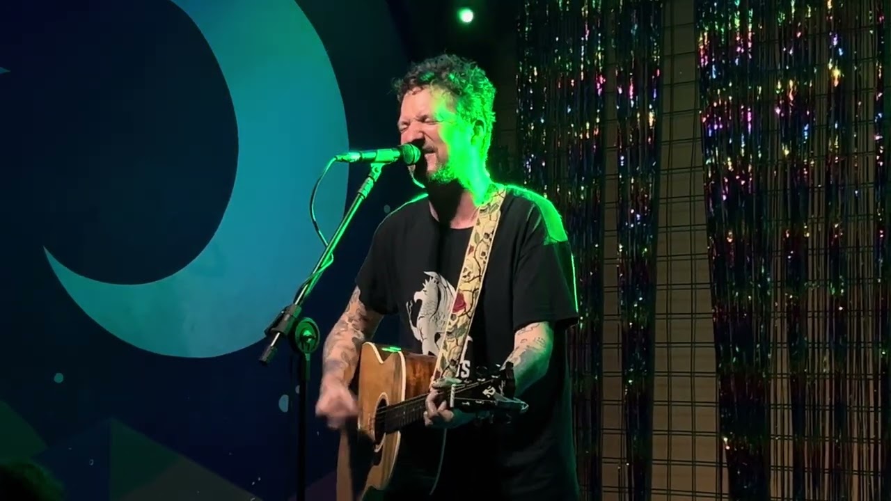 Frank Turner - I Am Disappear (Ao vivo em Brasília)
