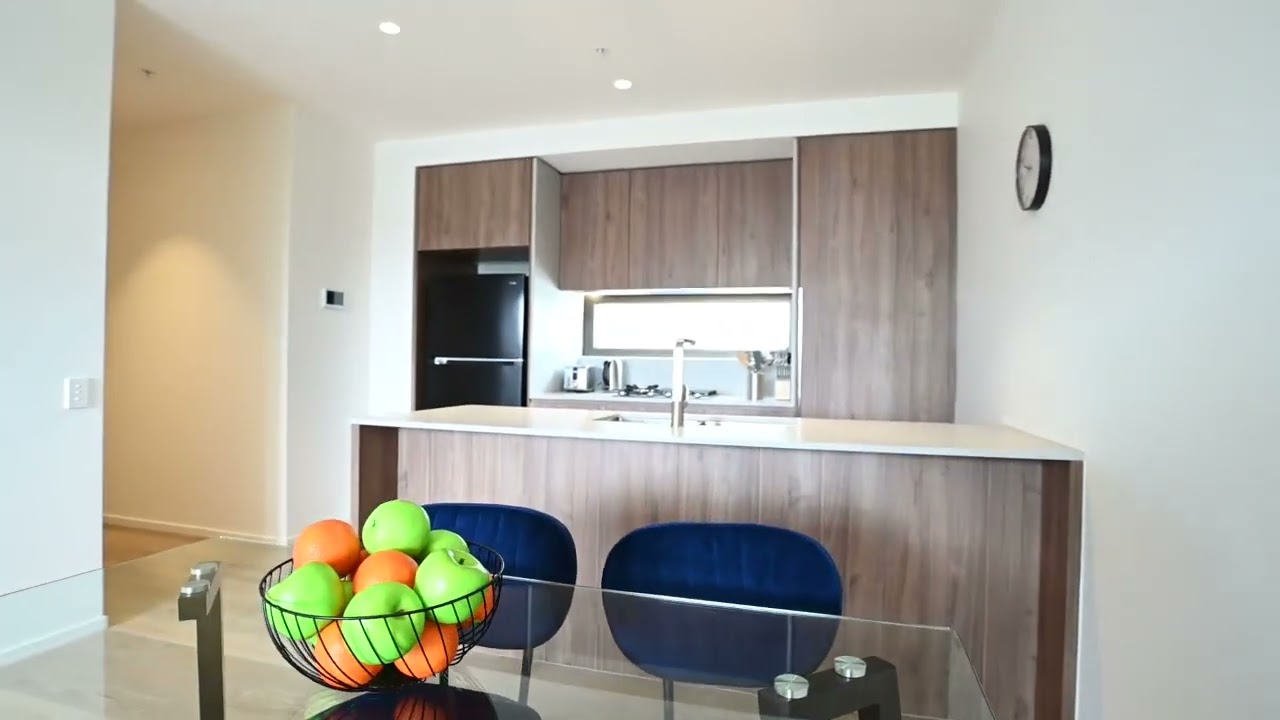 Apartment Living Melbourne | 1004/543 Elizabeth St (804/543 Elizabeth St Video)