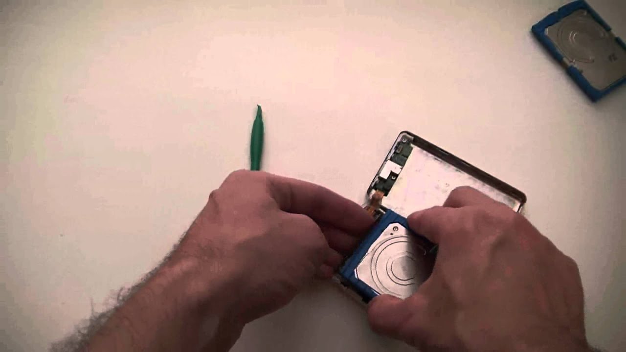 How To Replace An ipod 4th Generation Classic Hard Drive