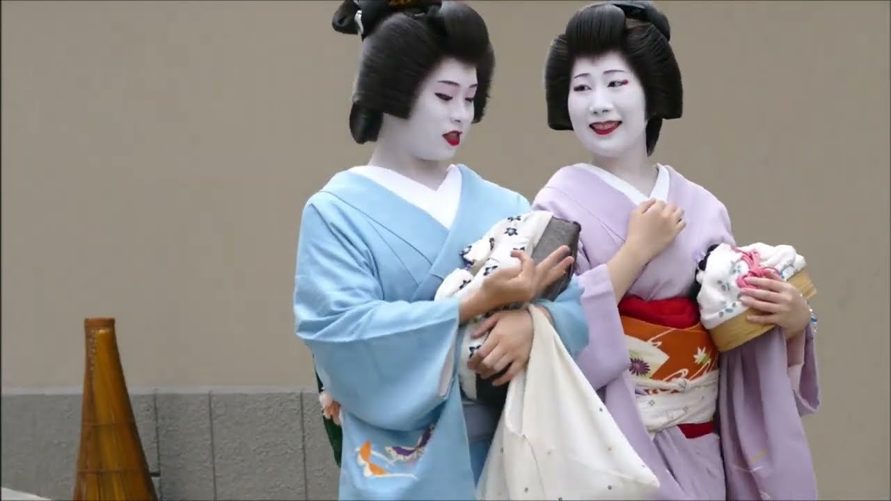 祇園甲部の芸妓さん参上！