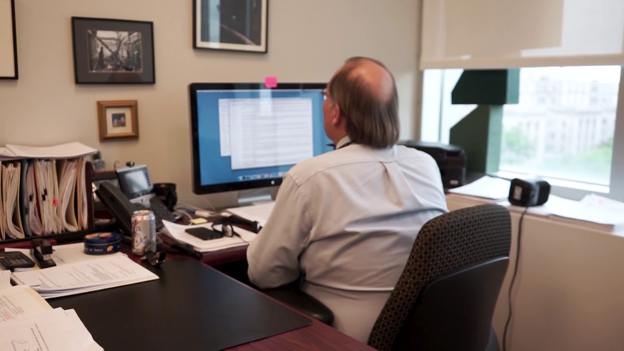 Faculty Spotlight - Scott Pace
