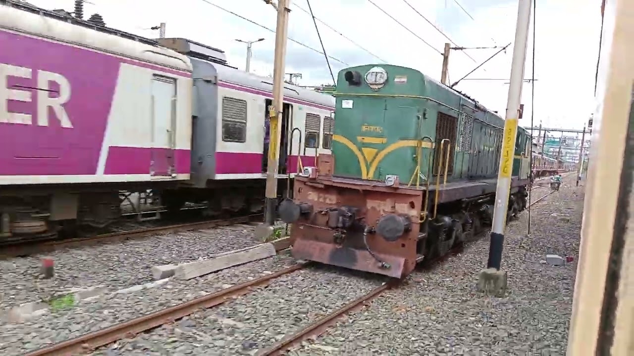 Krishnanagar city galloping Local ICF EMU trains comming at Barrackpore railway station.