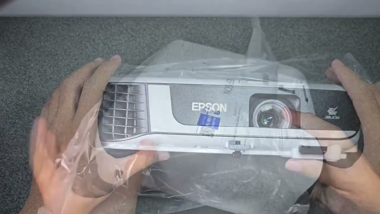 Unboxing Projector EPSON EB X51 XGA 3800 Lumens