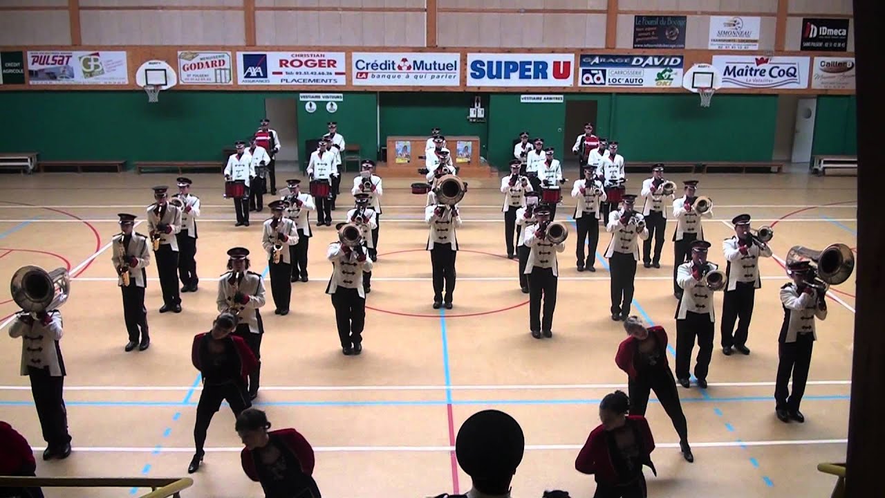Showband RSF St Fulgent FRANCE (85) présentation officielle de leurs nouvelle tenue (2012)