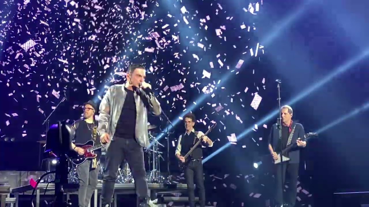 Titãs - Cabeça Dinossauro (Paulo Miklos + Solo Charles) -(Encontro - Altice Arena - Lisboa 03/11/23)