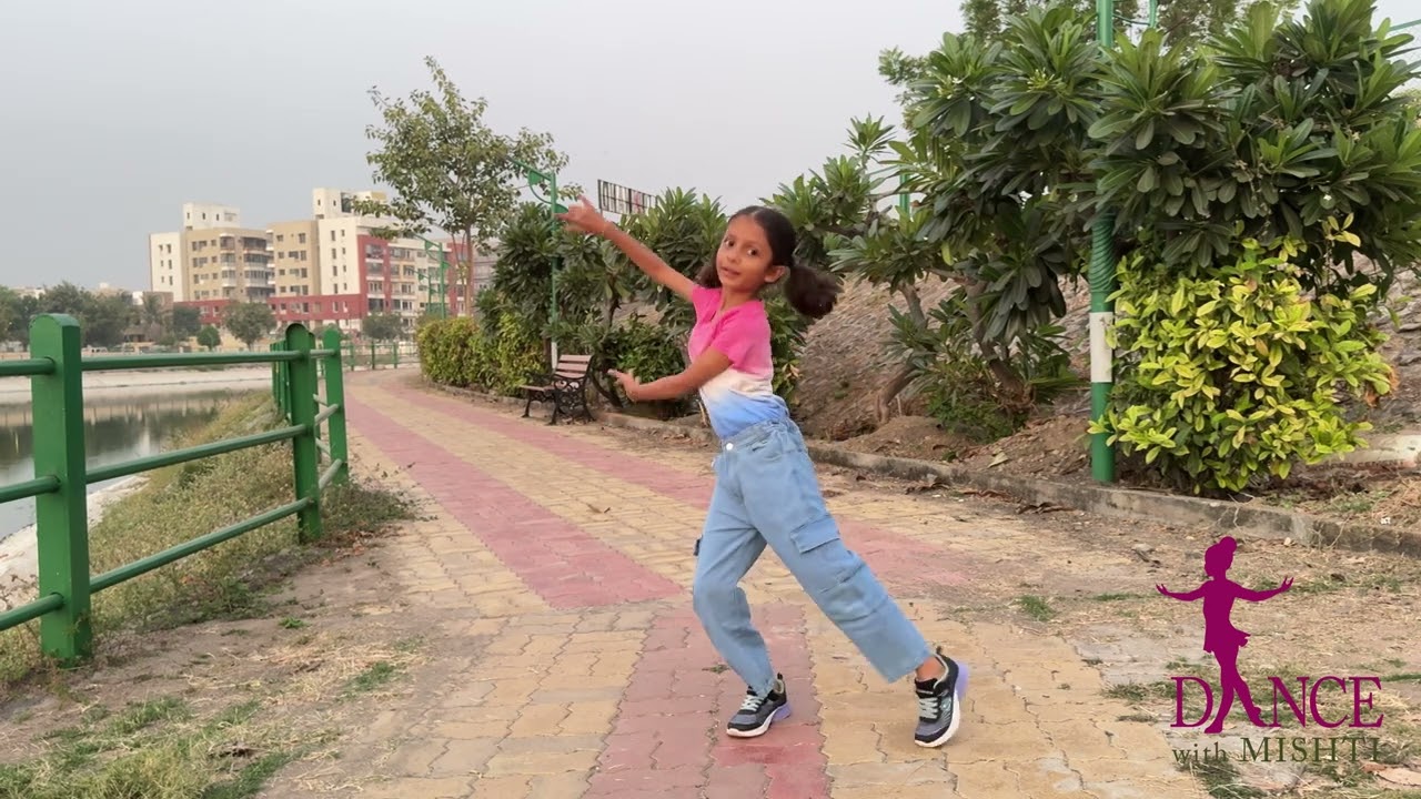 Bijuria | Dance Cover | Mishti Patel | Varun, Janhvi,Sanya, Rohit | Sonu, Tanishk, Ravi, Asees