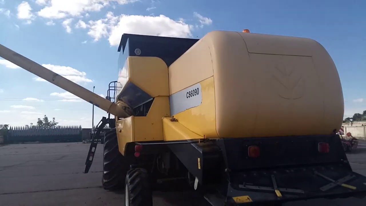 New Holand CS 6090 небольшая демонстрация