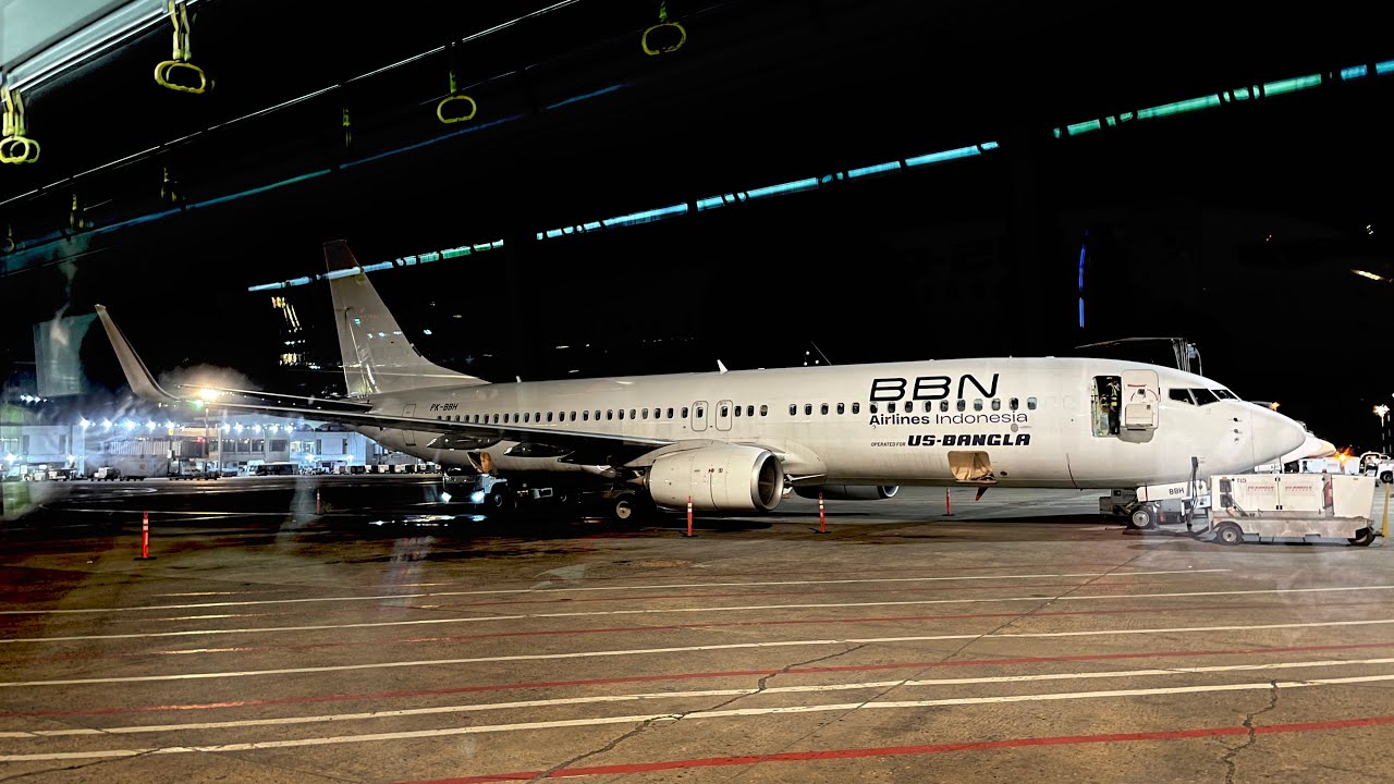 US Bangla | B737-800 | S2-AJH | BS316 | KUL-DAC | Hazrat Shahjalal International Airport | Runway 14