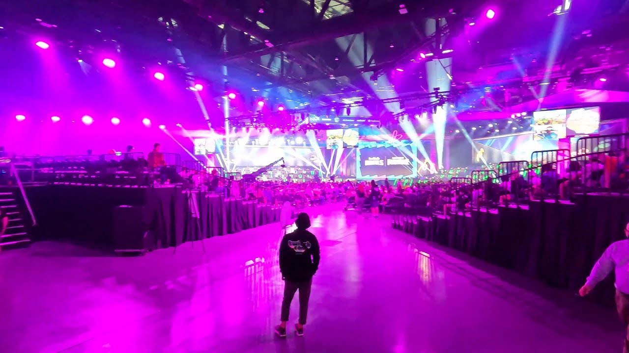 TwitchCon 2022 Full Virtual Walkthrough
