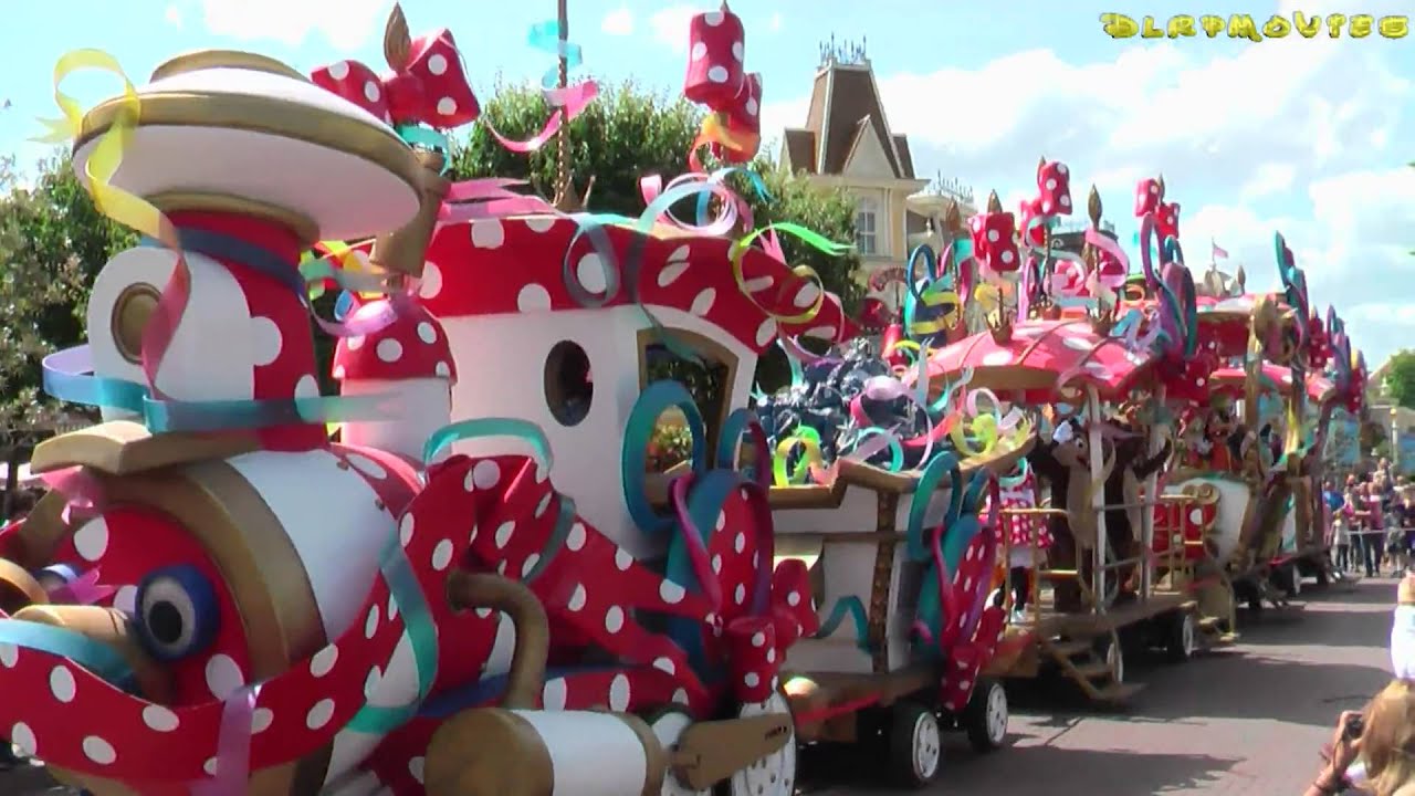 Minnie's Party Train