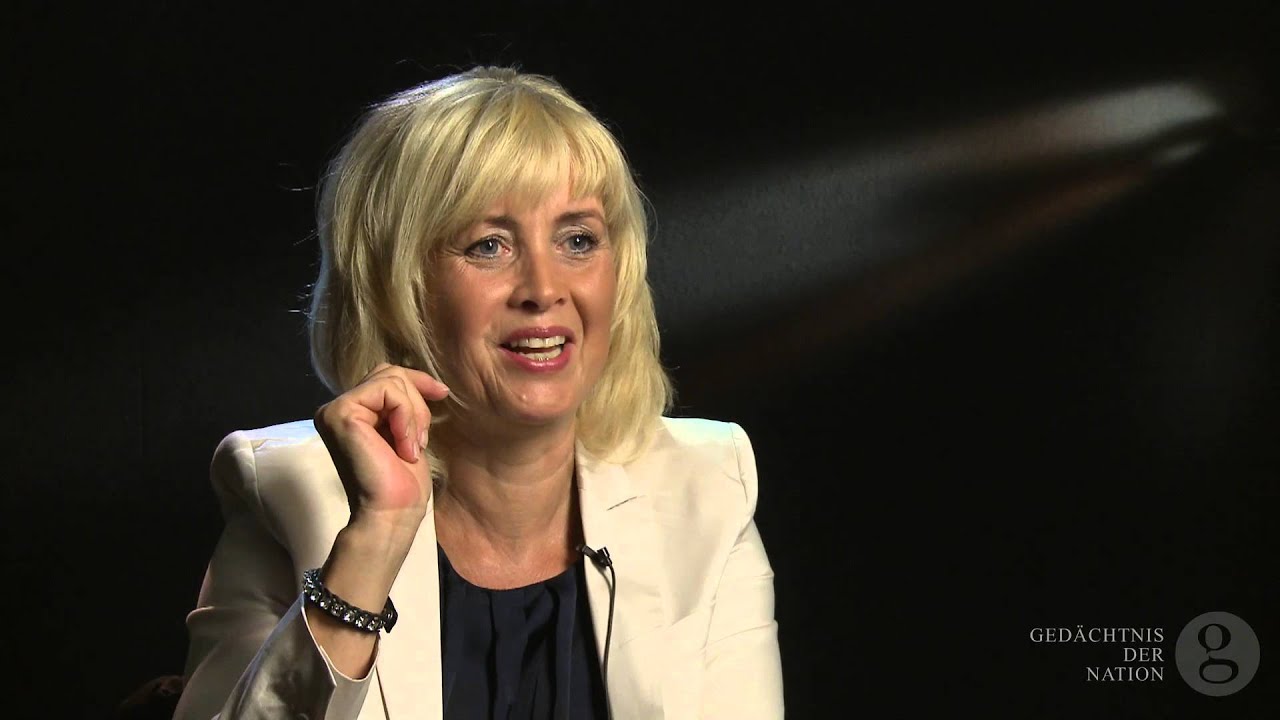 Dorit Bause: Blütenweiß und Blutrot
