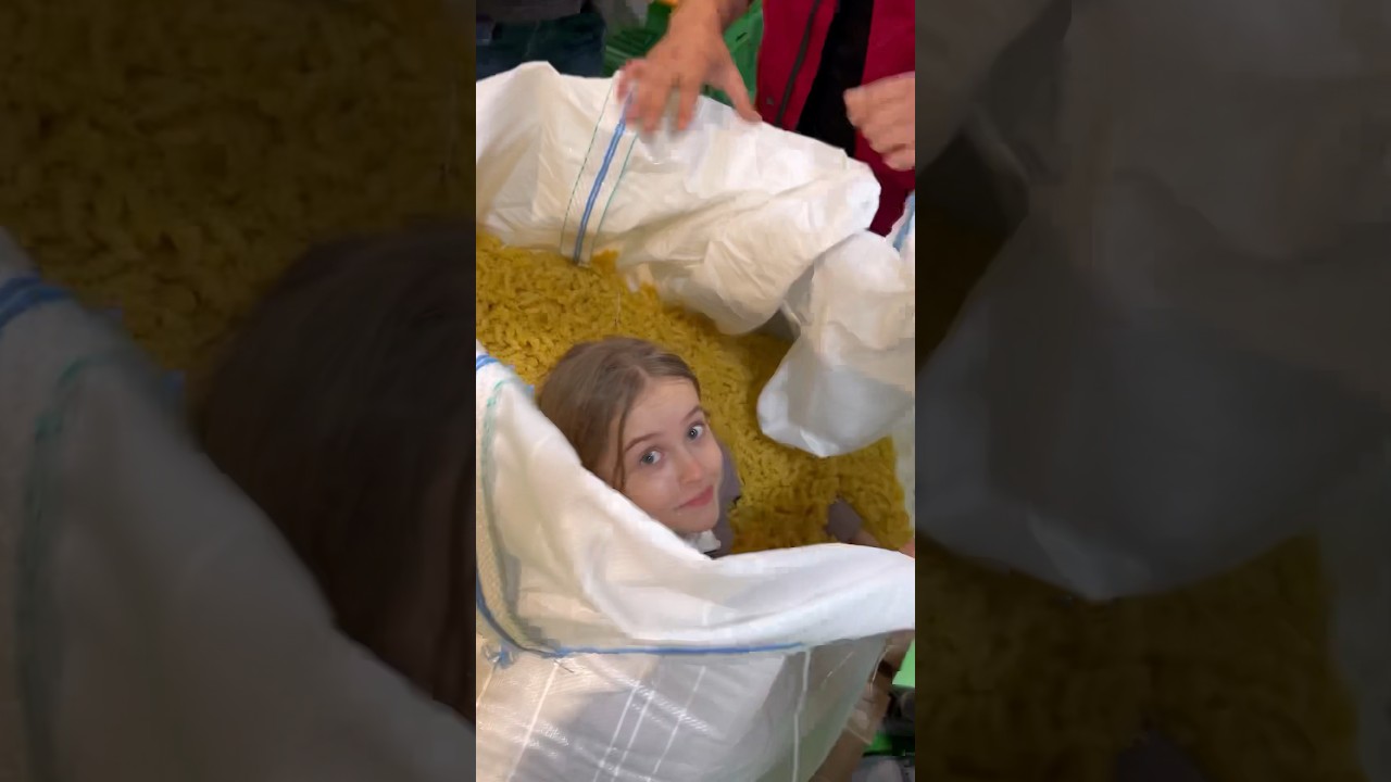 Несколько секунд в кадре=большая и кропотливая работа огромной команды(
