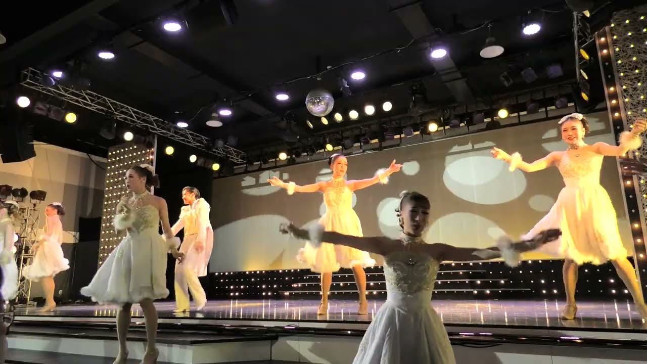 2026.2/16（月）14:45①チームC(フラワー)白銀ver『Beautiful Winter Show～愛の旋律にのせて』ミューズホール1列目上手側22番席より三脚固定🎥動画撮影【４Ｋ】
