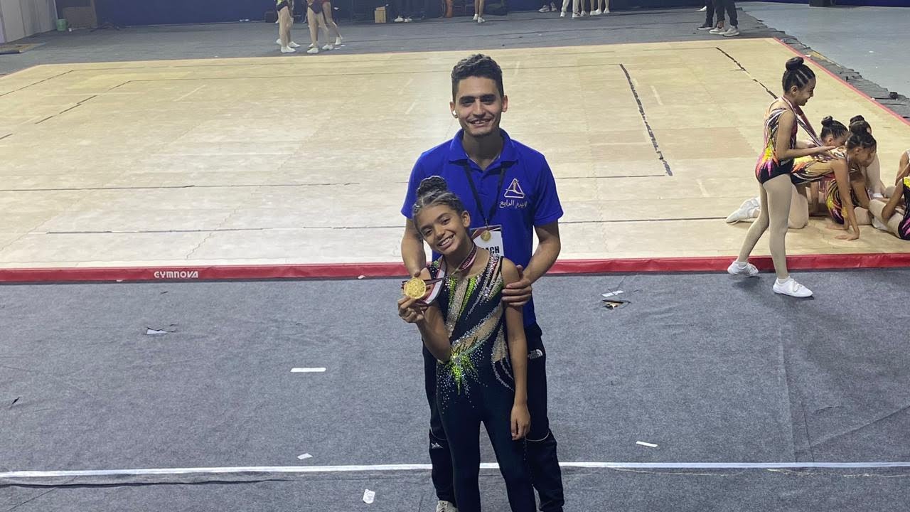 البطله تالين والميدالية الذهبية 🥇🥇 تحت 11 سنه بطولة كأس مصر لجمباز الايروبيك وأداء رائع ❤️❤️🤸