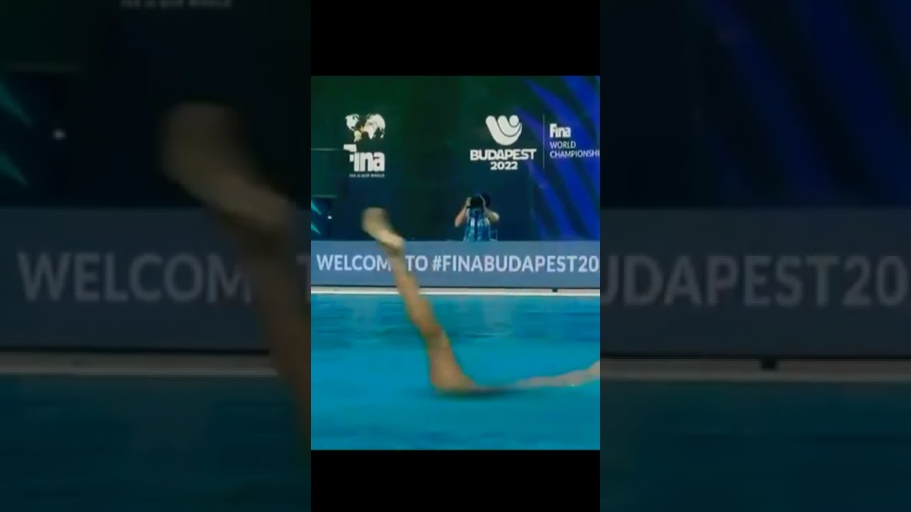 US swimmer faints during the race and is saved by the coach.#shorts #short #video #anitaalvarez