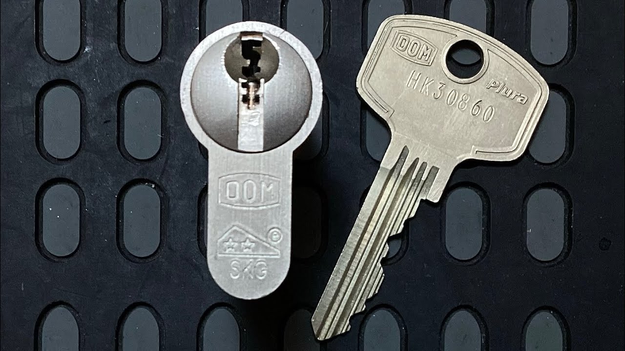 (270) DOM Plura 2 Star SKG - Pick and Gut