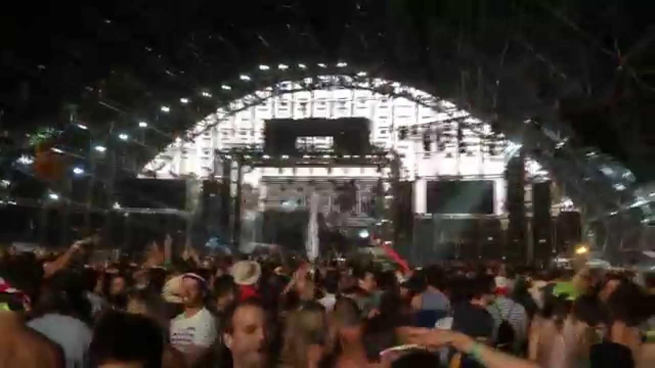 Alesso & Calvin Harris - Under Control @ Coachella 2014