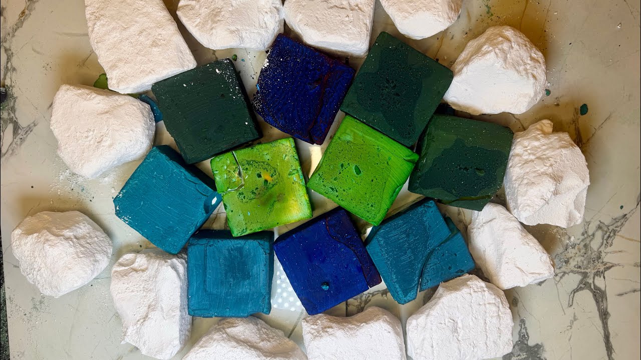 Blues and Greens 💙💚| GYM CHALK | ASMR 
