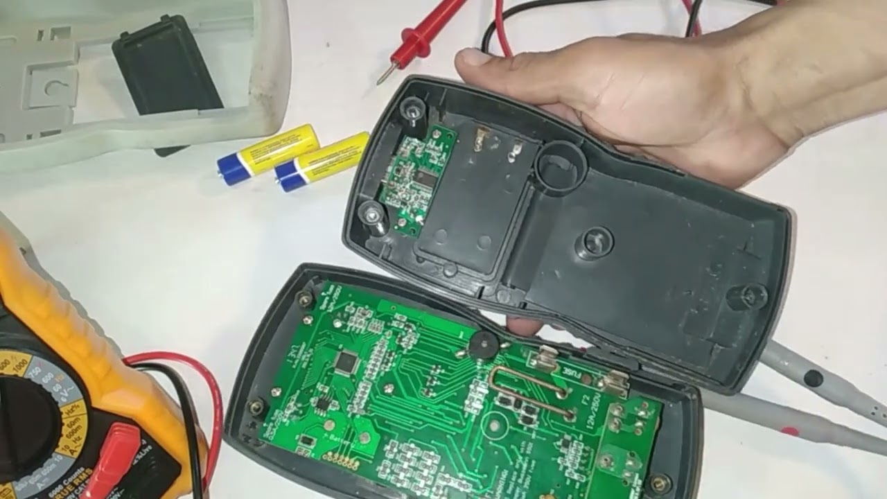 Reparar multímetro dañado RadioShack