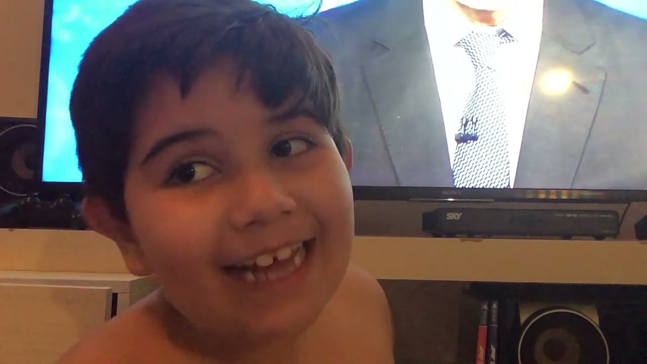 Gabriel THOME mostrou o PlayStation 4-BRNO VALVERDE