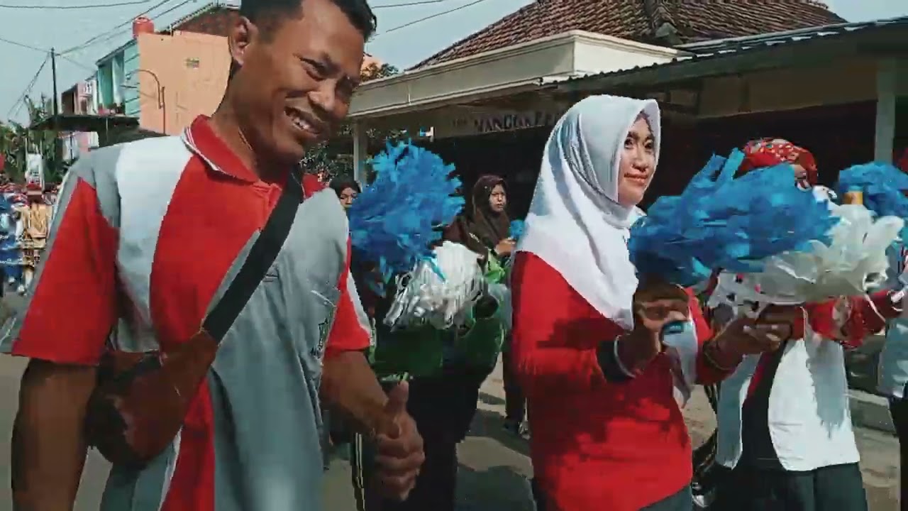 Pawai Drumband Peringatan Hari Pahlawan #MIN5Magetan