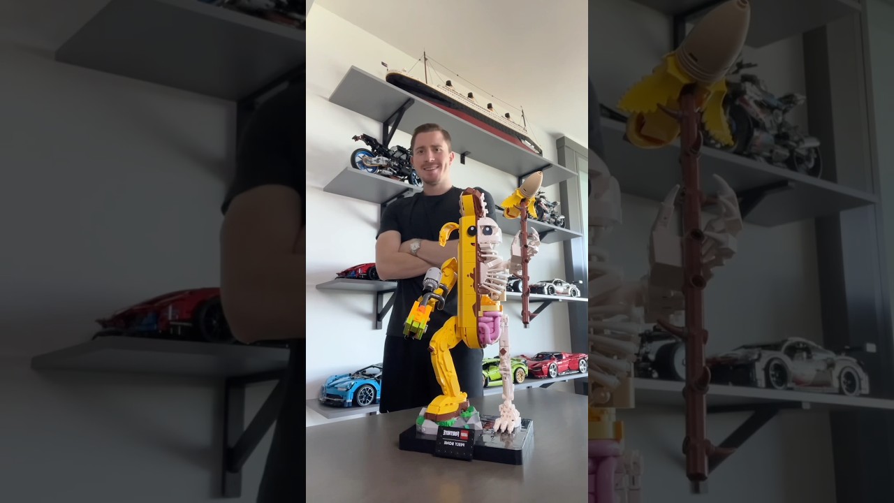 Building LEGO Peely Bone from Fortnite! #lego #asmr #fortnite #videogames #halloween