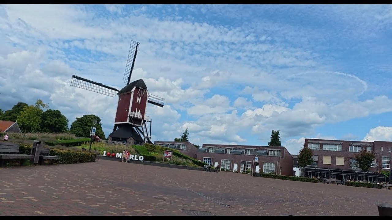 Geheimzinnige ( ? ) cirkel in de lucht, in Mierlo...