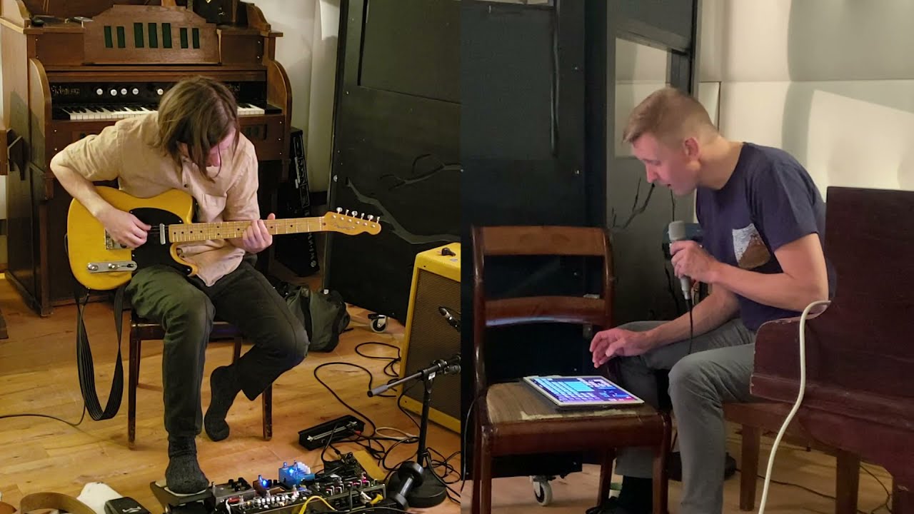 Clocks - Michael Schiefel & Dan&iacute;el Fri&eth;rik B&ouml;&eth;varsson
