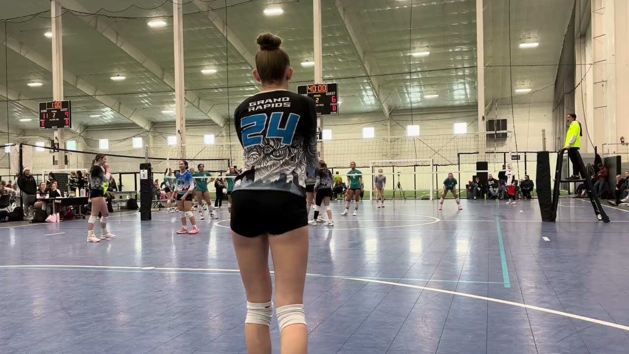 Get 16 Black vs. MWS16 Teal