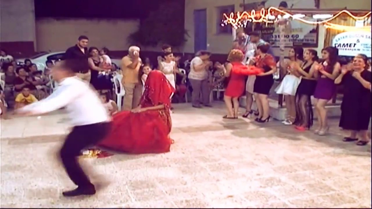 Özge ve Cansın Kına Töreni - Serkan Bucak