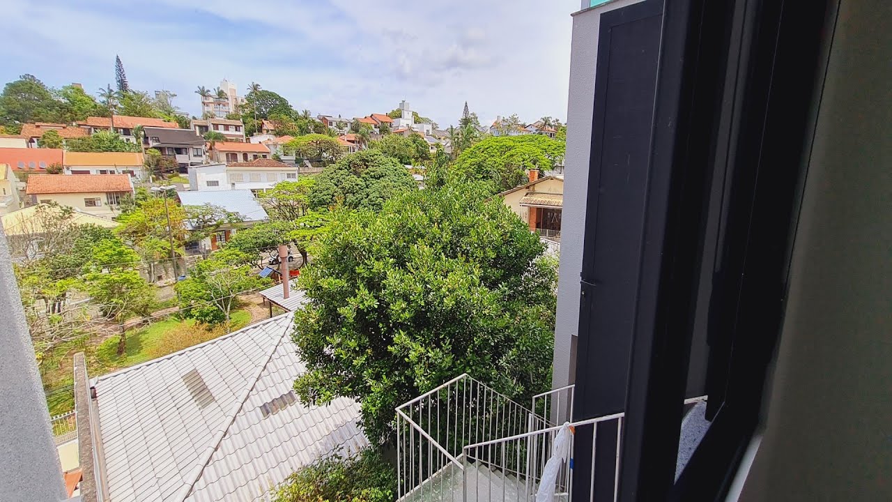 CHARMOSO APARTAMENTO DE 1 QUARTO EM COQUEIROS PRÓXIMO À CLINICA SANTA HELENA