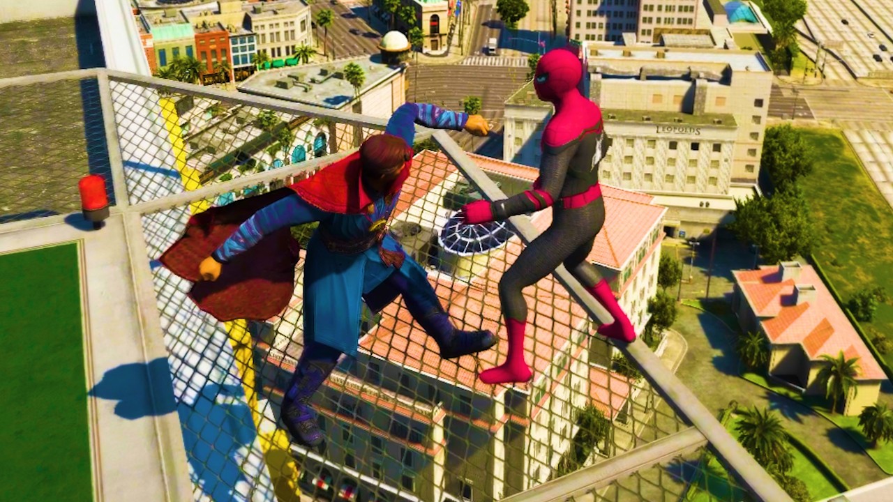 GTA 5 Ultimate Graphics Mod Doctor Strange VS Spiderman Fight