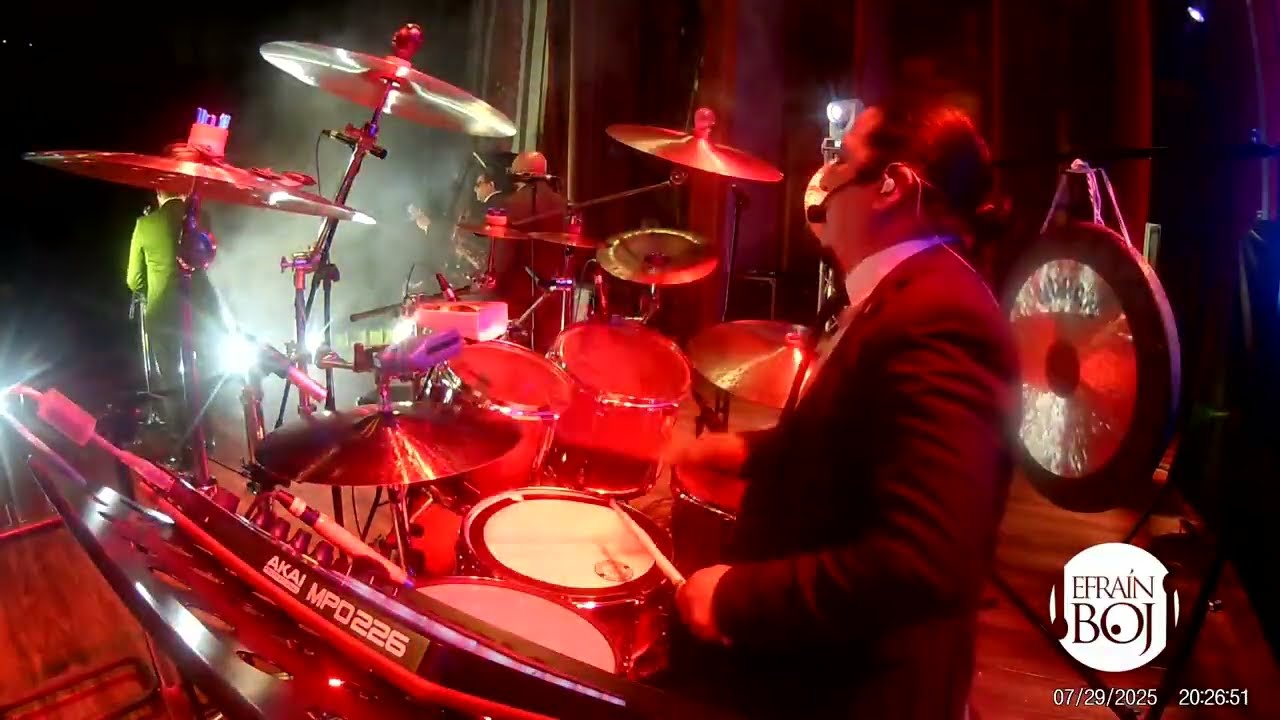 Bella Señora / Efraín BOJ / 130 Aniversario Teatro Municipal