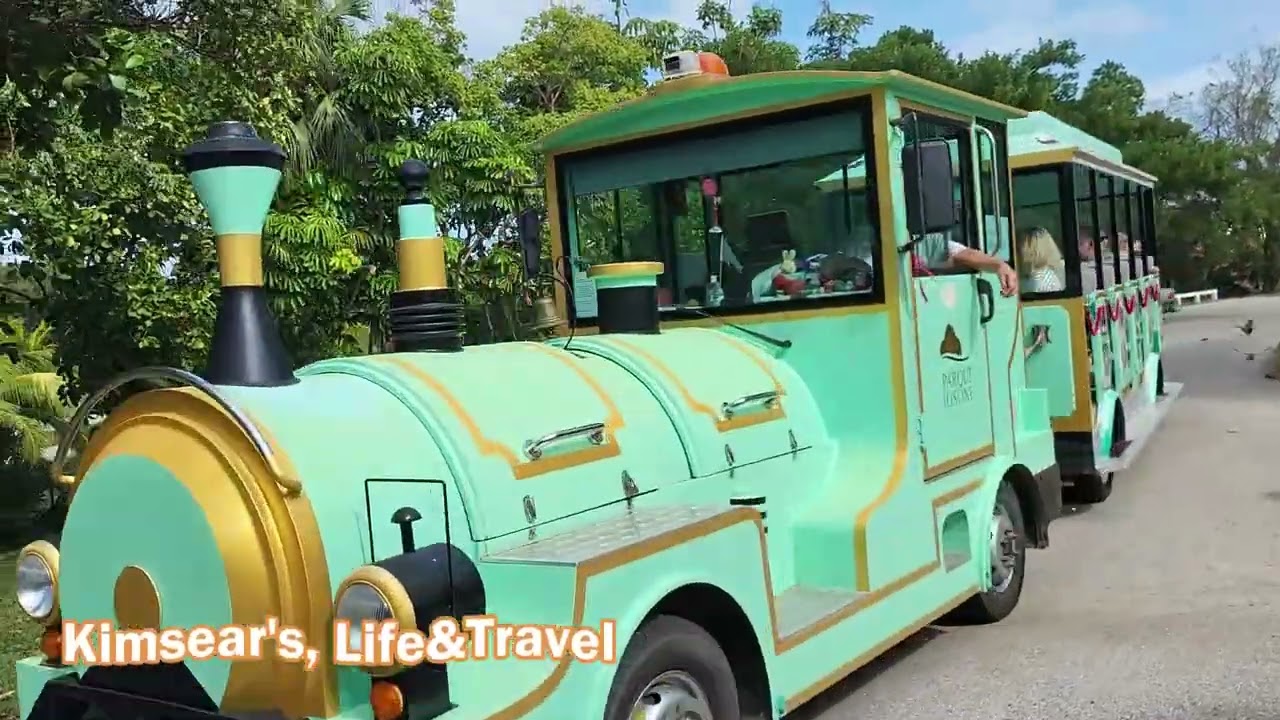 Varadero Cuba, beautiful national park walking tour