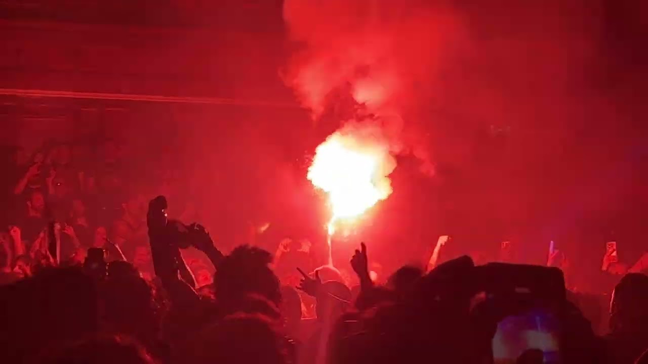 Dirty rotten imbeciles en Chile - mad man (teatro caupolican, 13-03-2026)