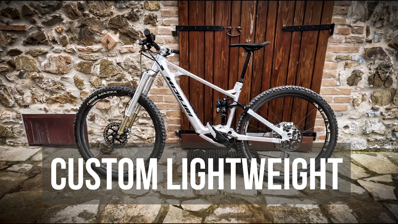 €15000 Custom Nicolai Saturn 14 Swift - HLS : Bike Check