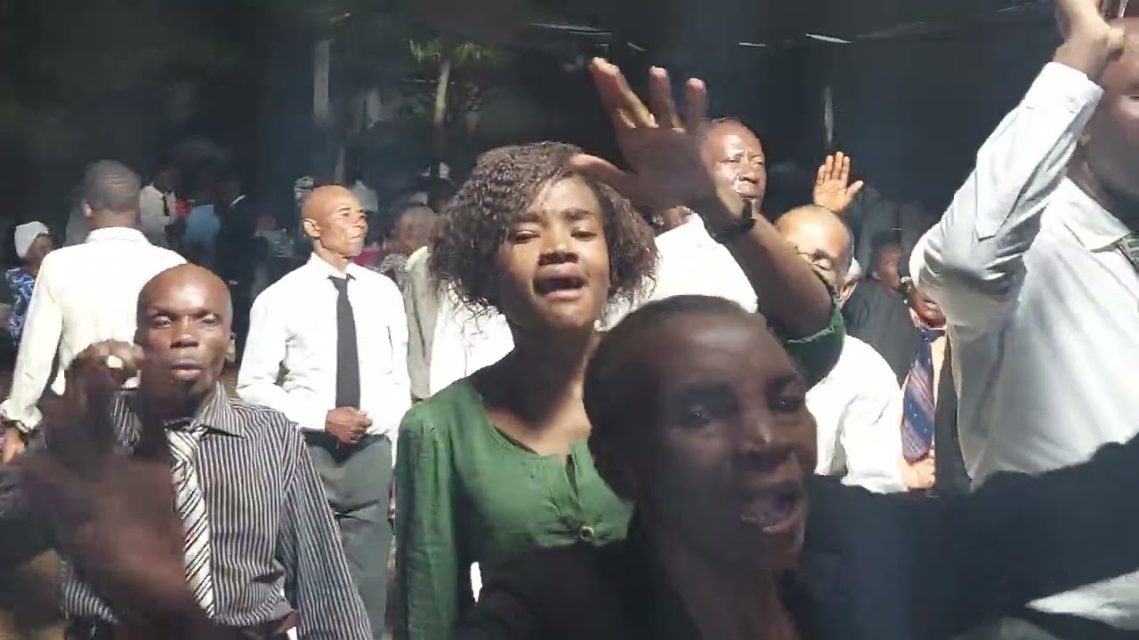 Si w pa te la sa mwen t ap fè| Convention à Maniche