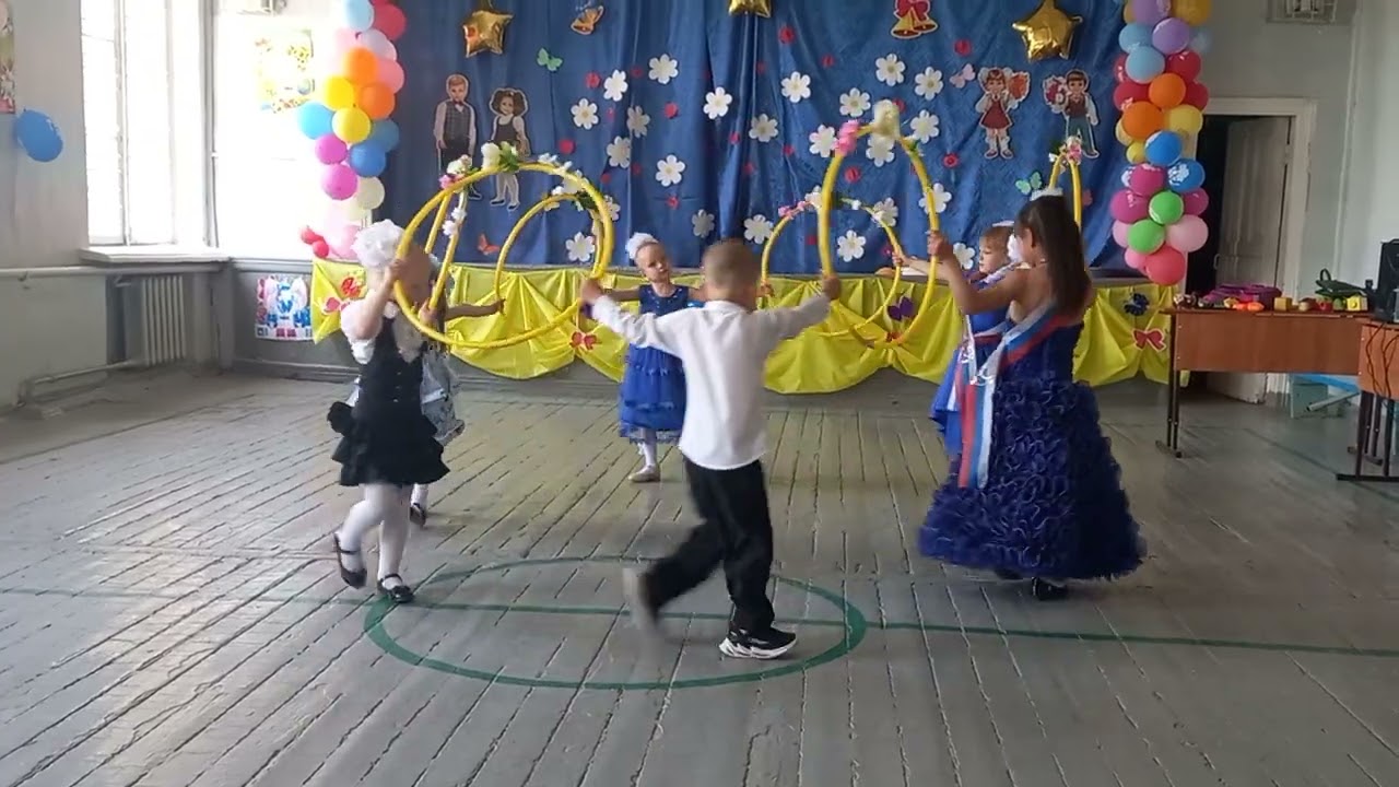 ТАНЕЦ ПОД ПЕСНЮ 