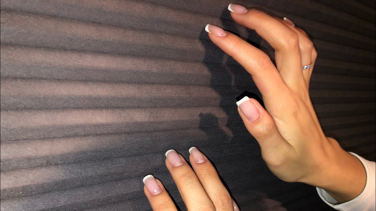 ASMR - Fast tapping and scratching around with both hands 😴🤩 - no talking