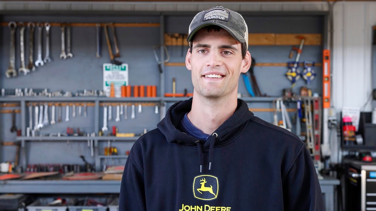 Джош Бэйли, молодой фермер из Уильямсона, штат Нью-Йорк.