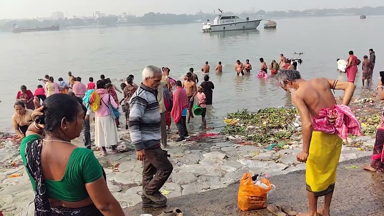कोलकाता बाबूघाट गंगासागर नहाने के लिए सब यात्री