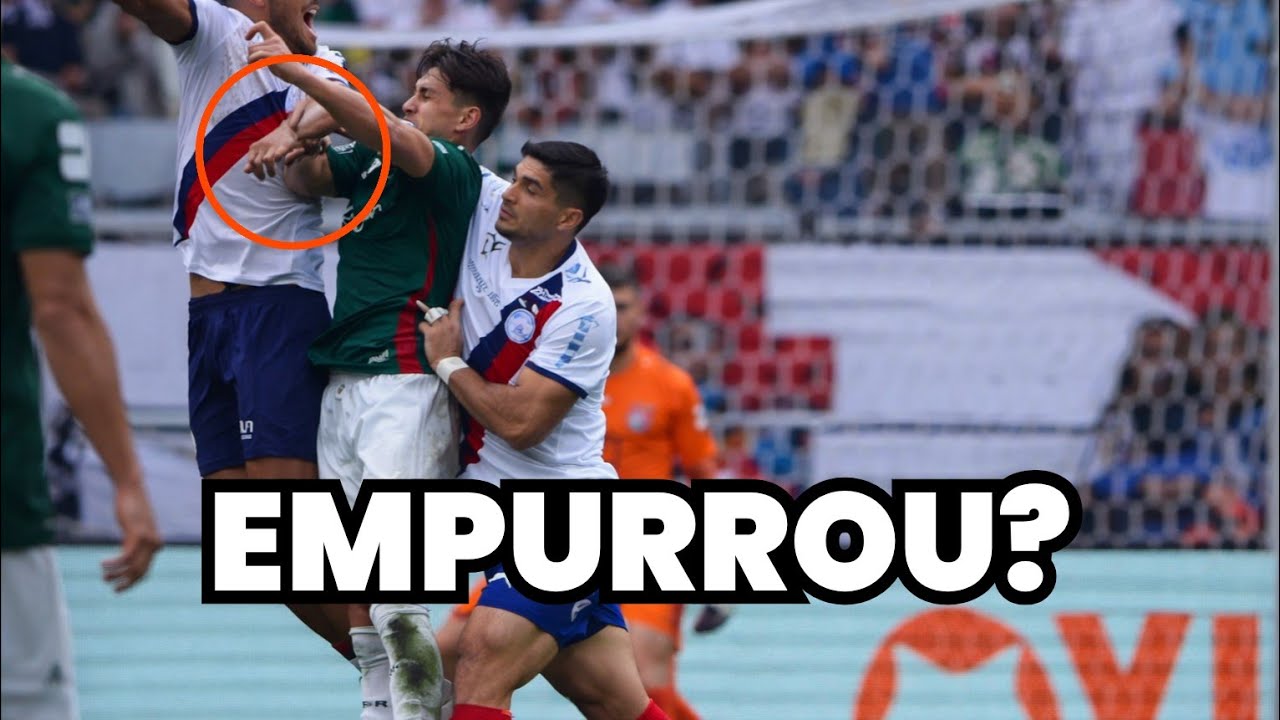 Lance do segundo gol do Palmeiras contra o Bahia: Foi falta antes? 