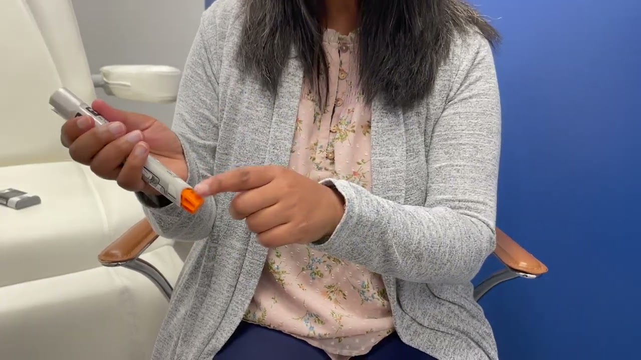 How to use an EPI PEN for an allergic reaction.