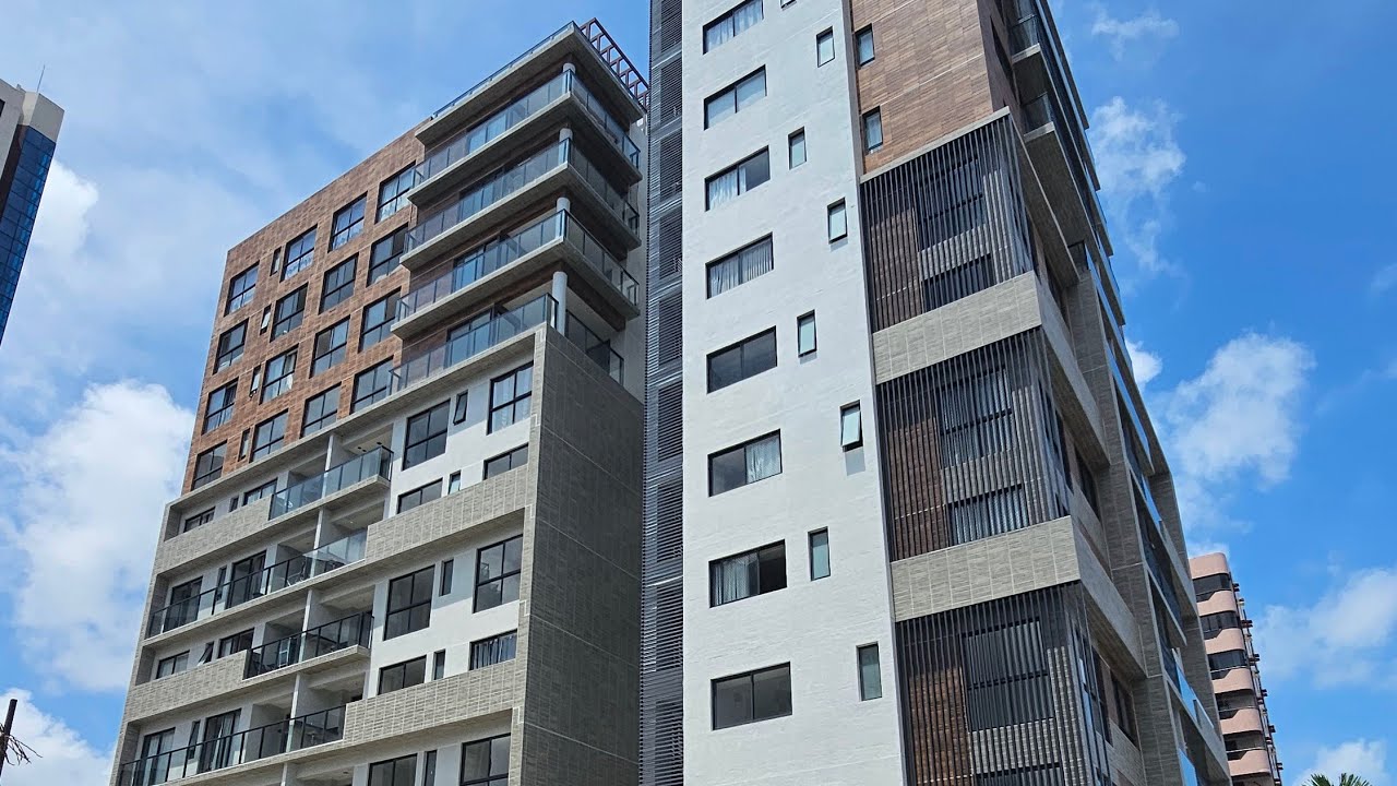 Em Manaira , Apartamento Decorado pronto para morar em João Pessoa .