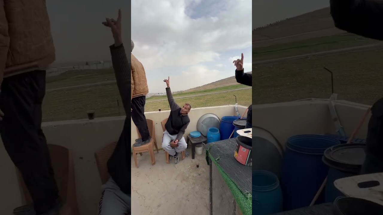 ‏40 حمامة خشنات مزادنا يوم الاحد ونص مساء بتشرف بحضور المعلمين إخواننا والحبايب نا وأهلا وسهلا فيكم