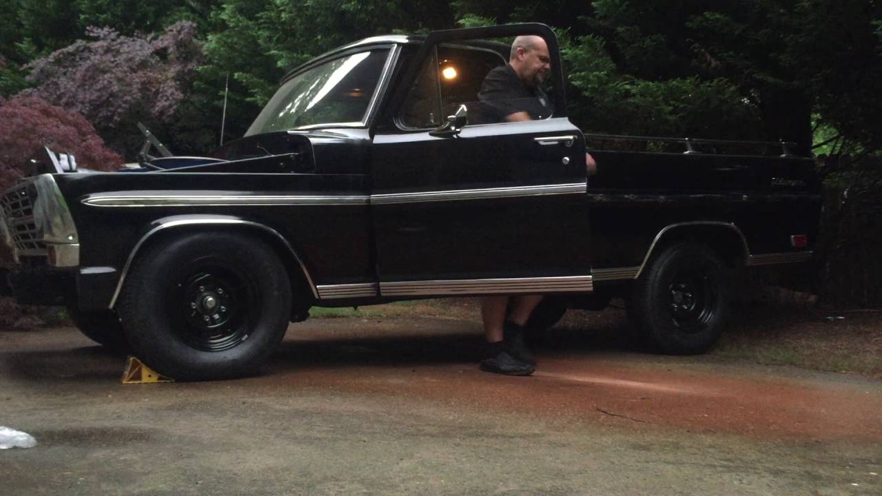 1969 Ford F100 Cold Start 390 Open Headers