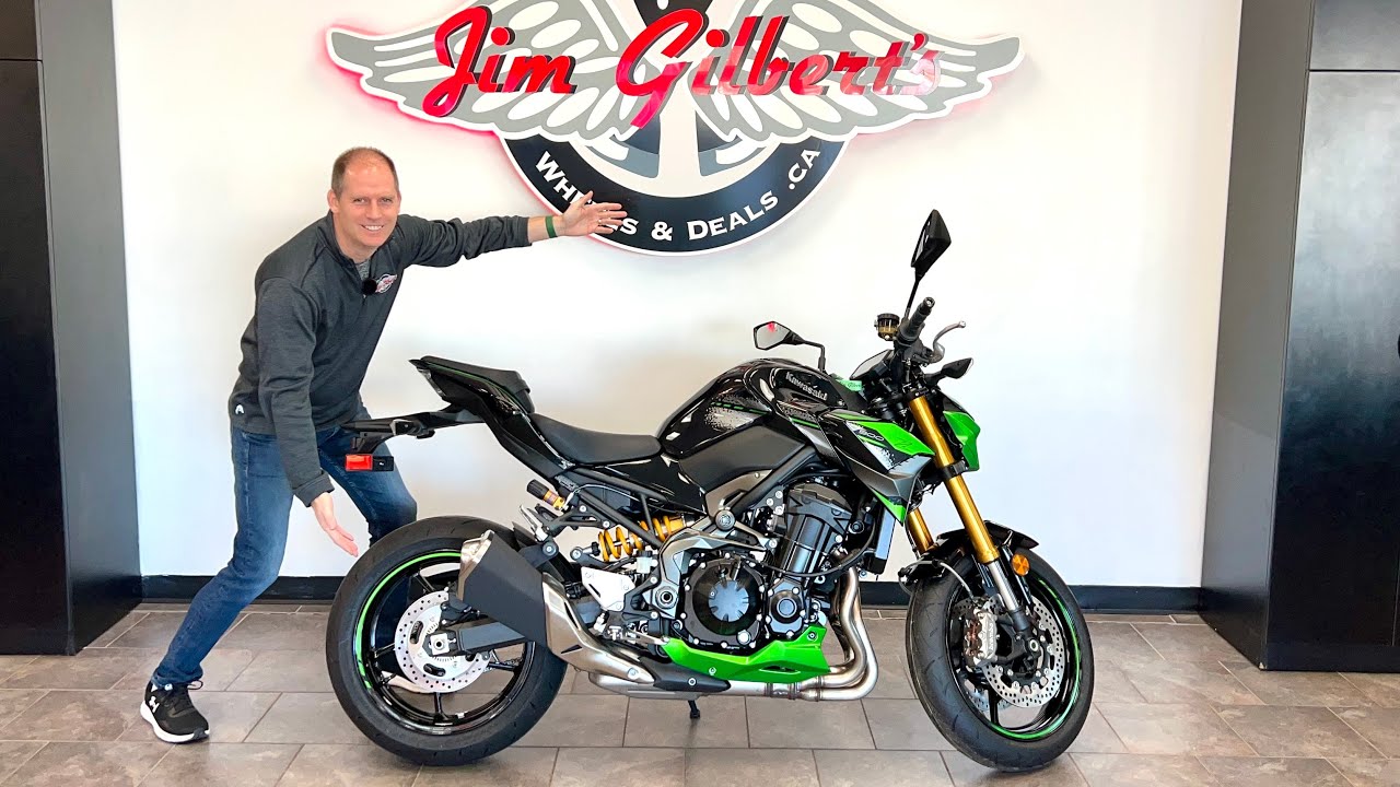 2023 Kawasaki Z900 SE - True Sport Bike Performance and All Day Comfortable!