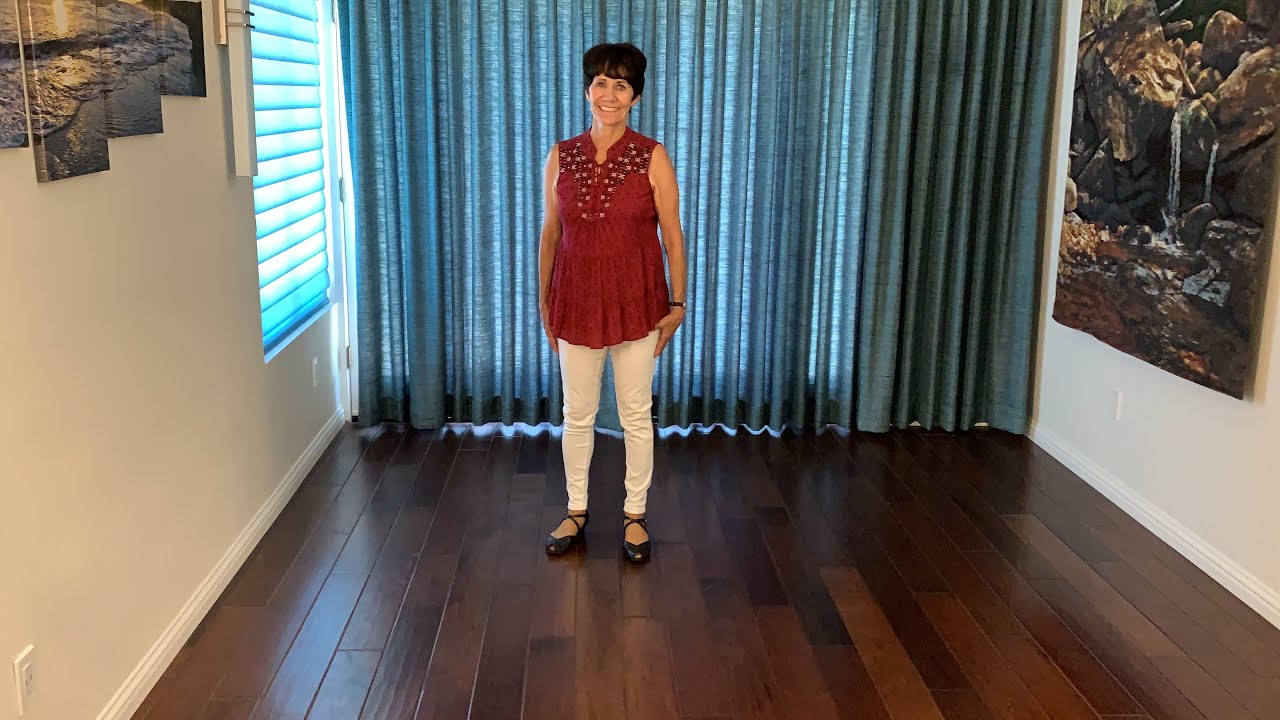 A Little Bit Lit line dance demonstration and tutorial by Stephie