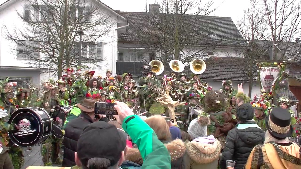 Plunderhüüsler Schaan - They Don't Care About Us (Michael Jackson) (Einmarsch)
