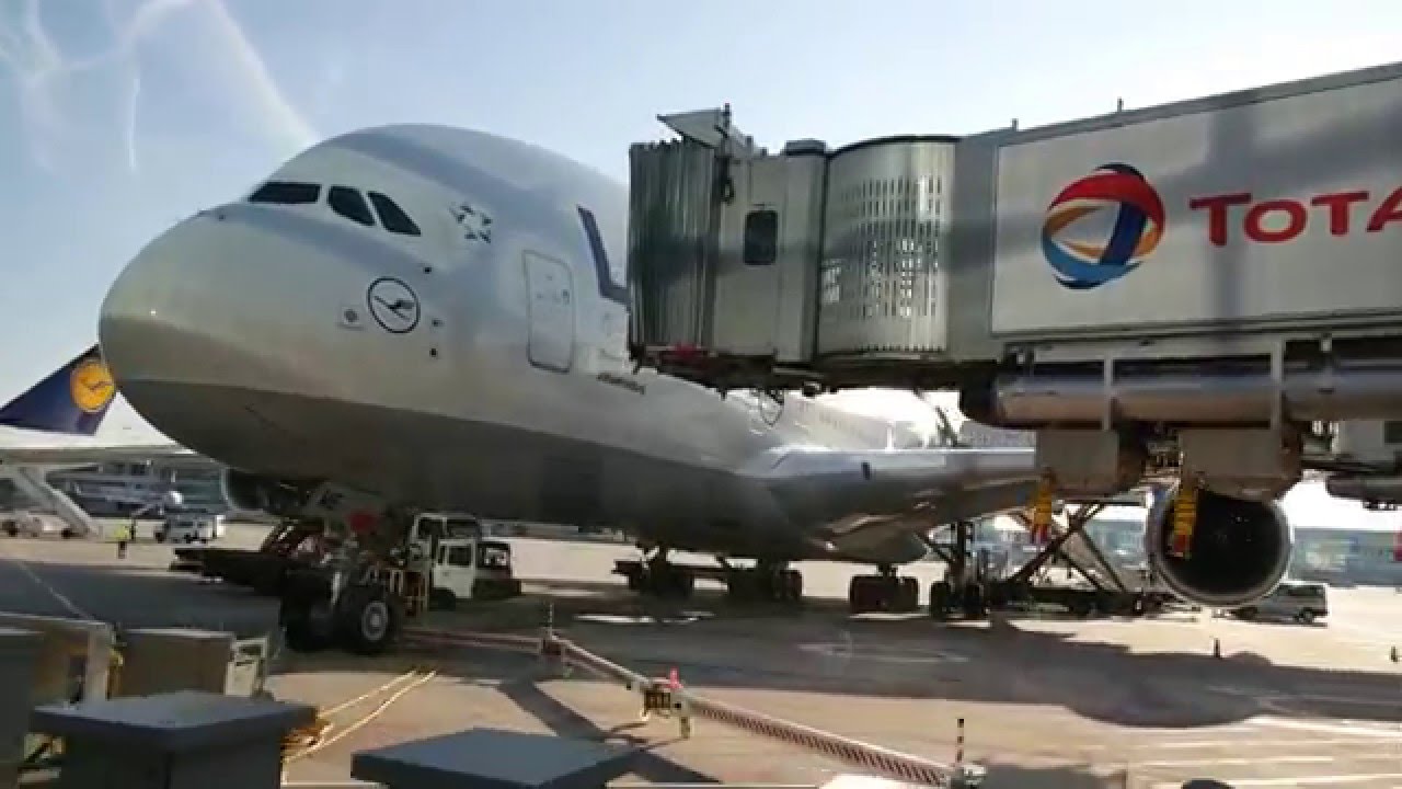 Frankfurt Airport - Maxi Tour (,,Flug auf Höhe 0